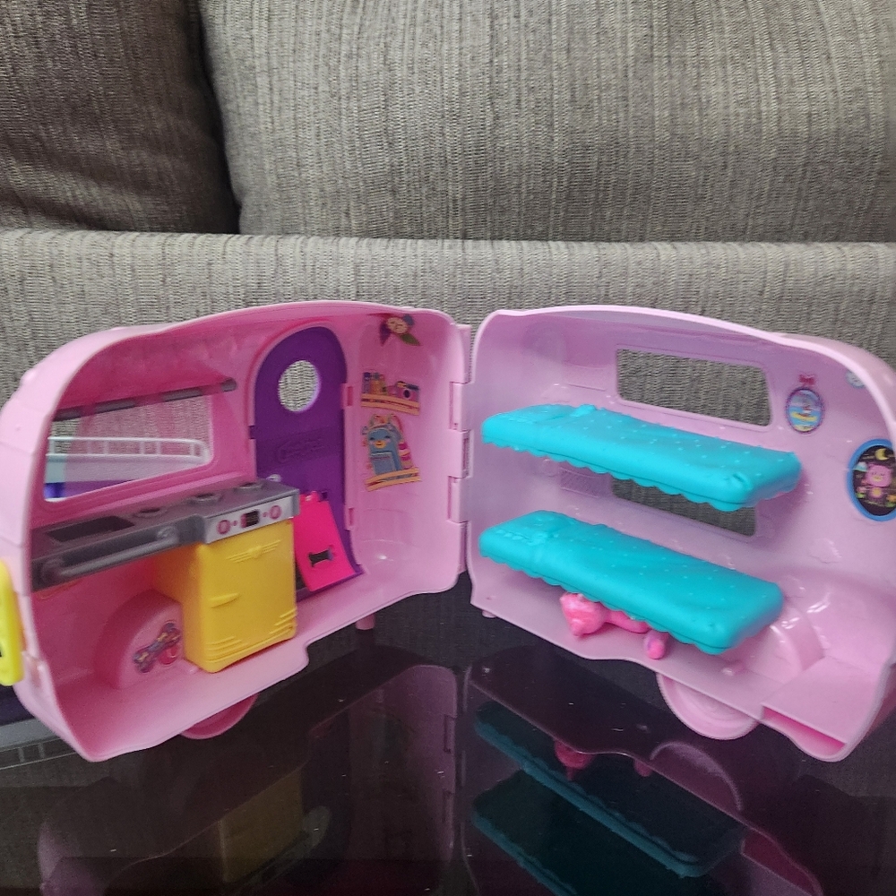 Barbie Pink Camper Van